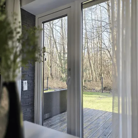 Vejo Gusis Cikipuki Apartment